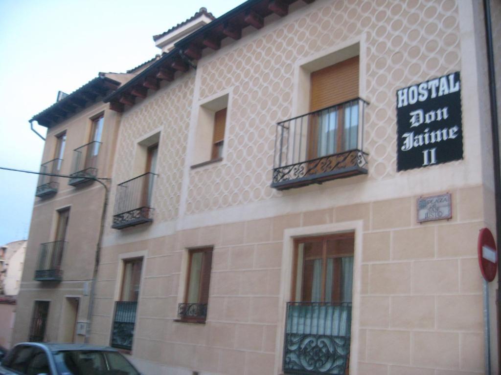 Hostal Don Jaime II Segóvia Exterior foto